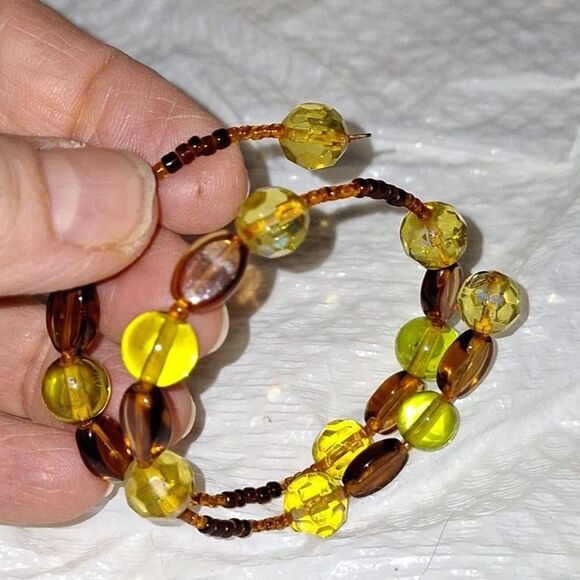 Amber Glass Memory Wire Wrap Bracelet AB Coated Fairycore Elegant Sparkly - Picture 4 of 7